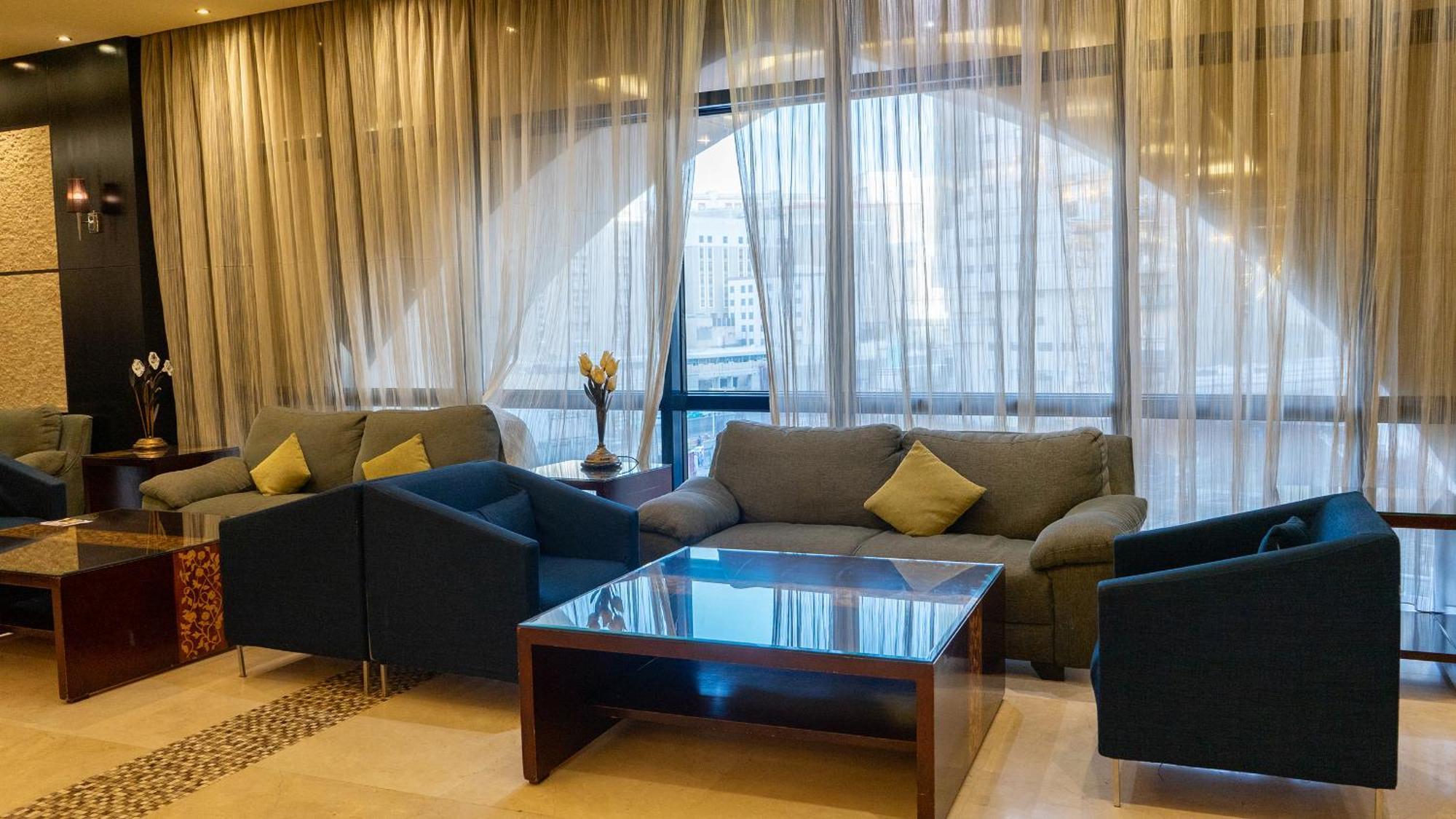 Al Safwah Hotel Third Tower 3 La Mecque Extérieur photo The lounge at the airport